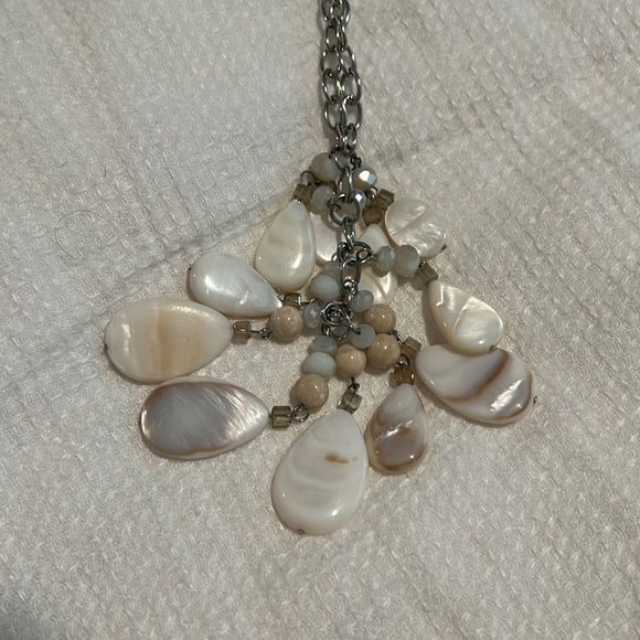 Fashion Necklace! - Picture 3 of 6